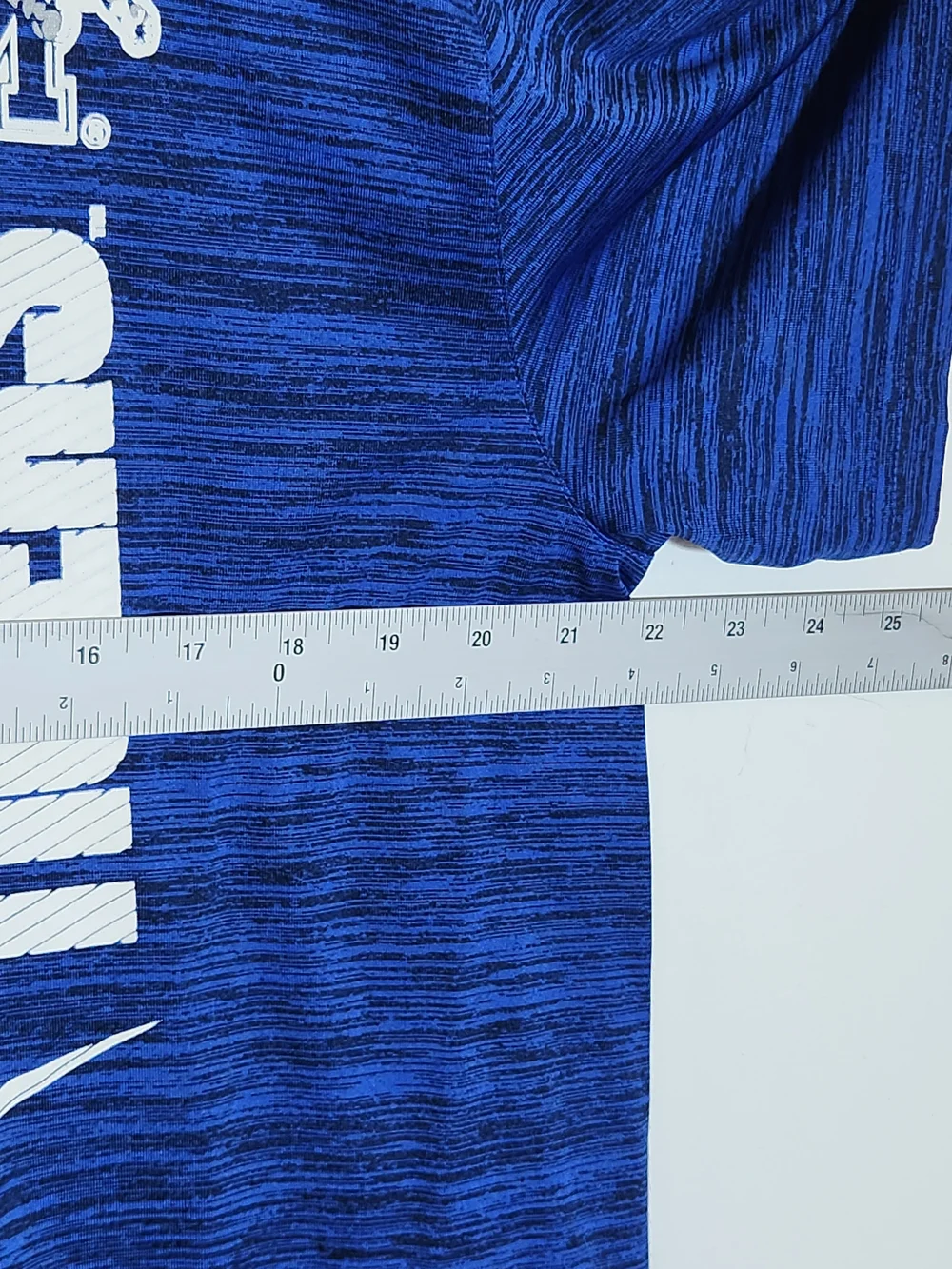 Nike Memphis Tigers Blue Short Sleeve T-Shirt Size Large